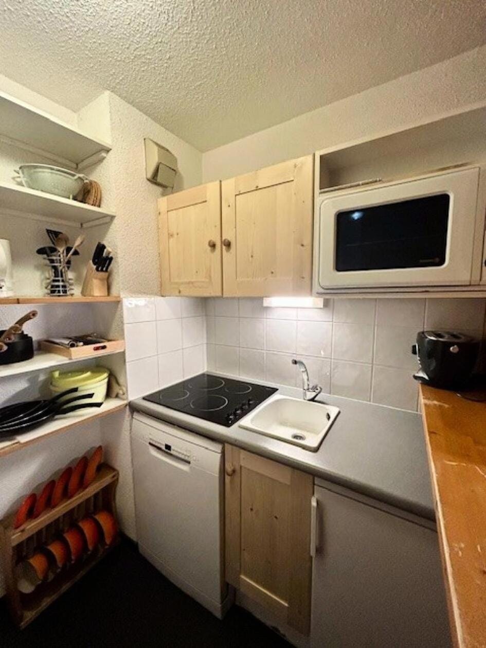 Résidence Rond-point Des Pistes Iii - Appartement 2 pièces pour 4 personnes situé à Val d’Isère, skis aux pieds et à 500m du centre du village, navettes gratuites au MAE-1798 Apartment in Val dIsere