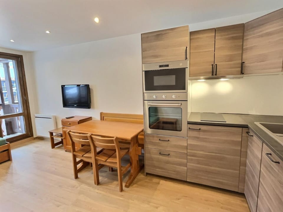 Résidence Les Jardins De Val - Appartement 2 pièces pour 4 personnes à Val d'Isère à 350 mètres du centre du village et 450m des pistes MAE-1814 Apartment in Val dIsere