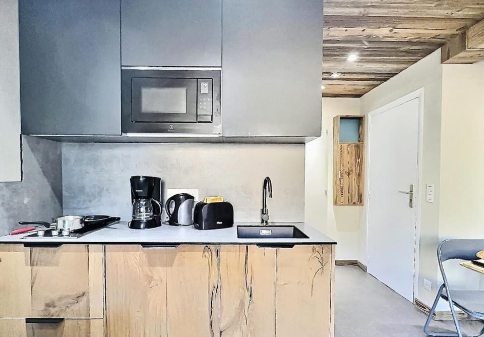 Résidence Le Rosset - Studio 4 personnes à Tignes proche des commerces, des pistes et de l'agence CIS dans le quartier du Rosset.Grand studio de 28m², MAE-2111 Apartment in Tignes