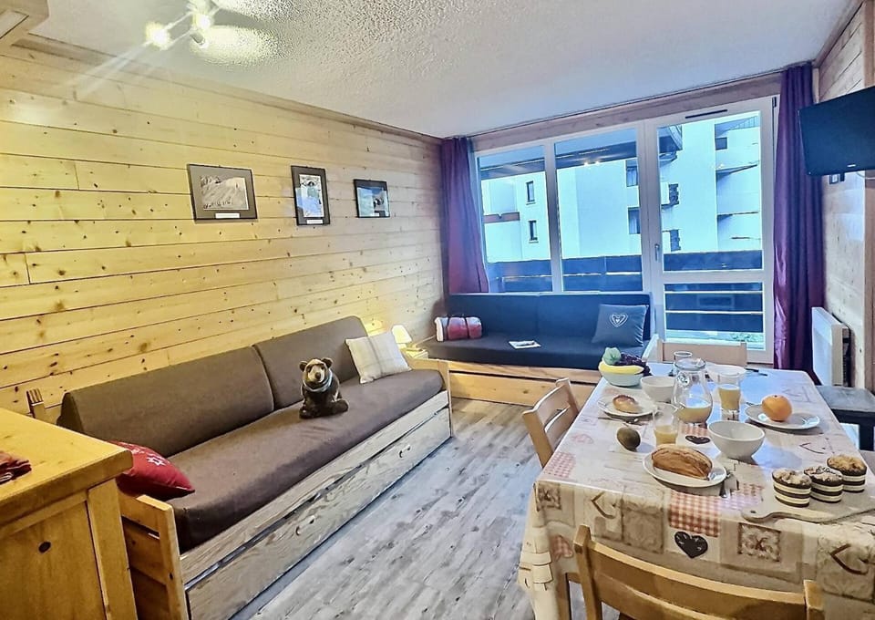 Résidence Le Pramecou - Joli studio 4 personnes à Tignes proche des pistes et des commerces dans le quartier du Val Claret. Appartement situé au 5ème ét MAE-2133 Apartment in Tignes