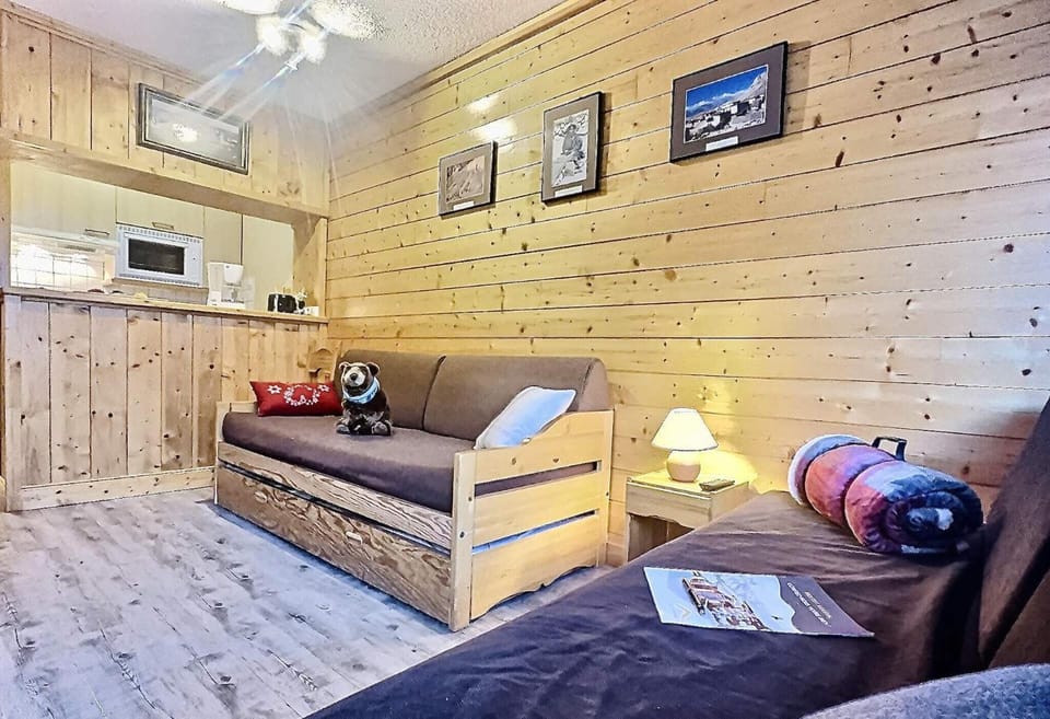 Résidence Le Pramecou - Joli studio 4 personnes à Tignes proche des pistes et des commerces dans le quartier du Val Claret. Appartement situé au 5ème ét MAE-2133 Apartment in Tignes