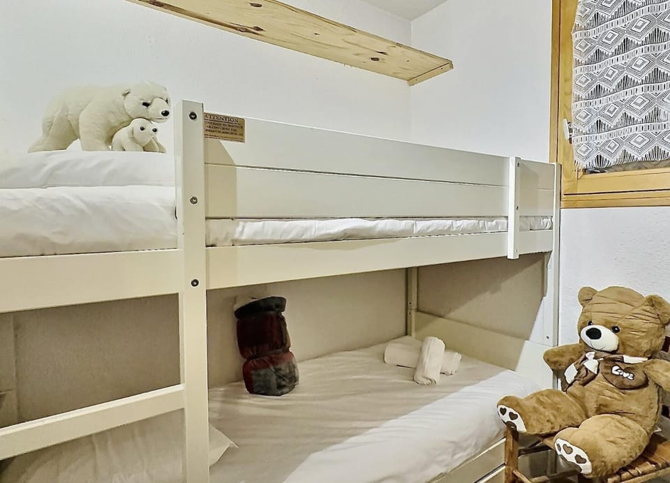 Résidence Divaria - Studio 4 personnes à Tignes au pied des pistes et proche des commerces dans le quartier du Lac. MAE-2136 Apartment in Tignes