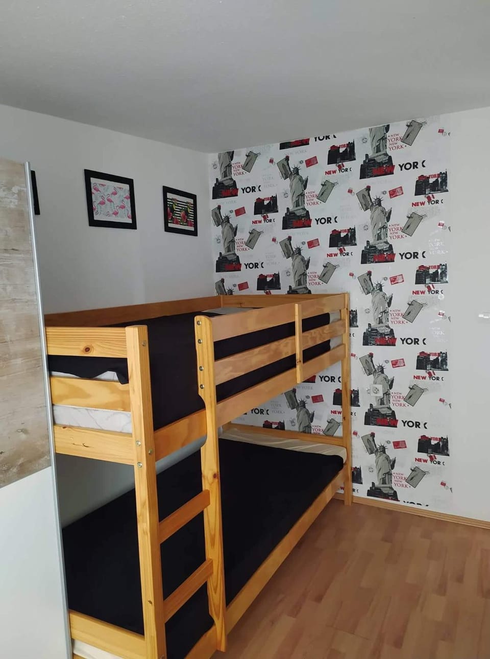 bunk bed