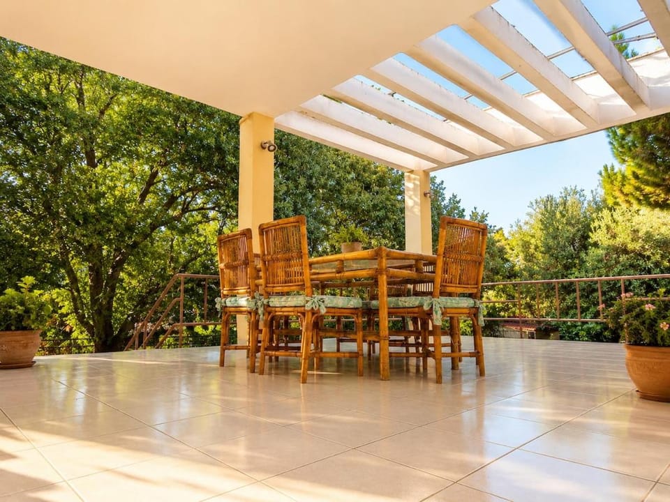 Villa Serena Villa in Greece