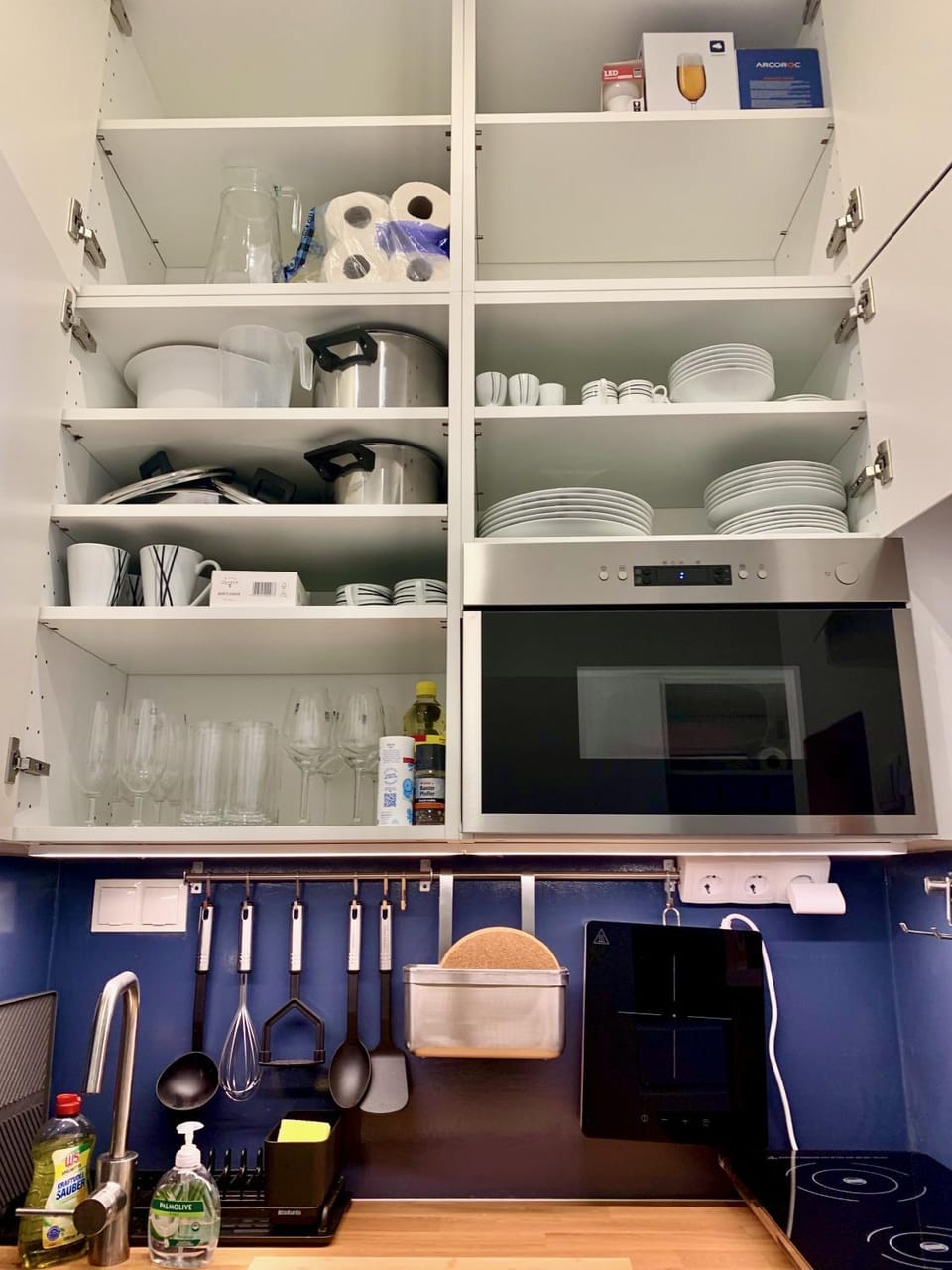 Kitchen or kitchenette, kitchen