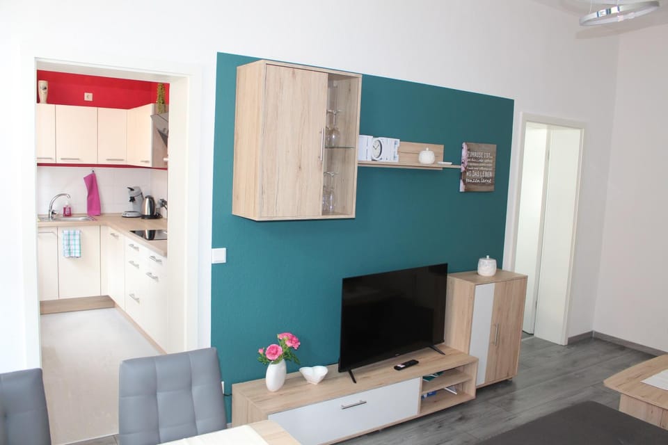 TV and multimedia, Living room