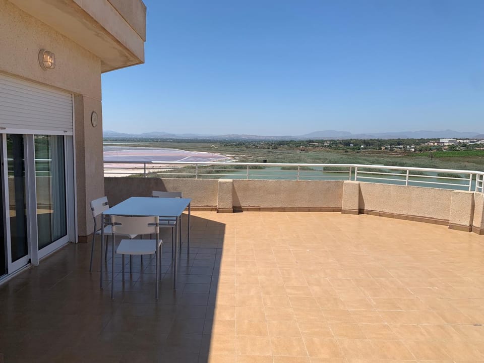 Balcony/Terrace, River view, Sea view