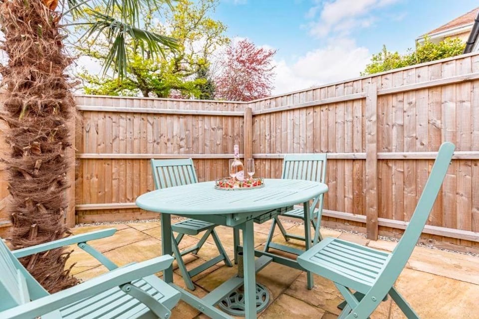 Patio, Balcony/Terrace