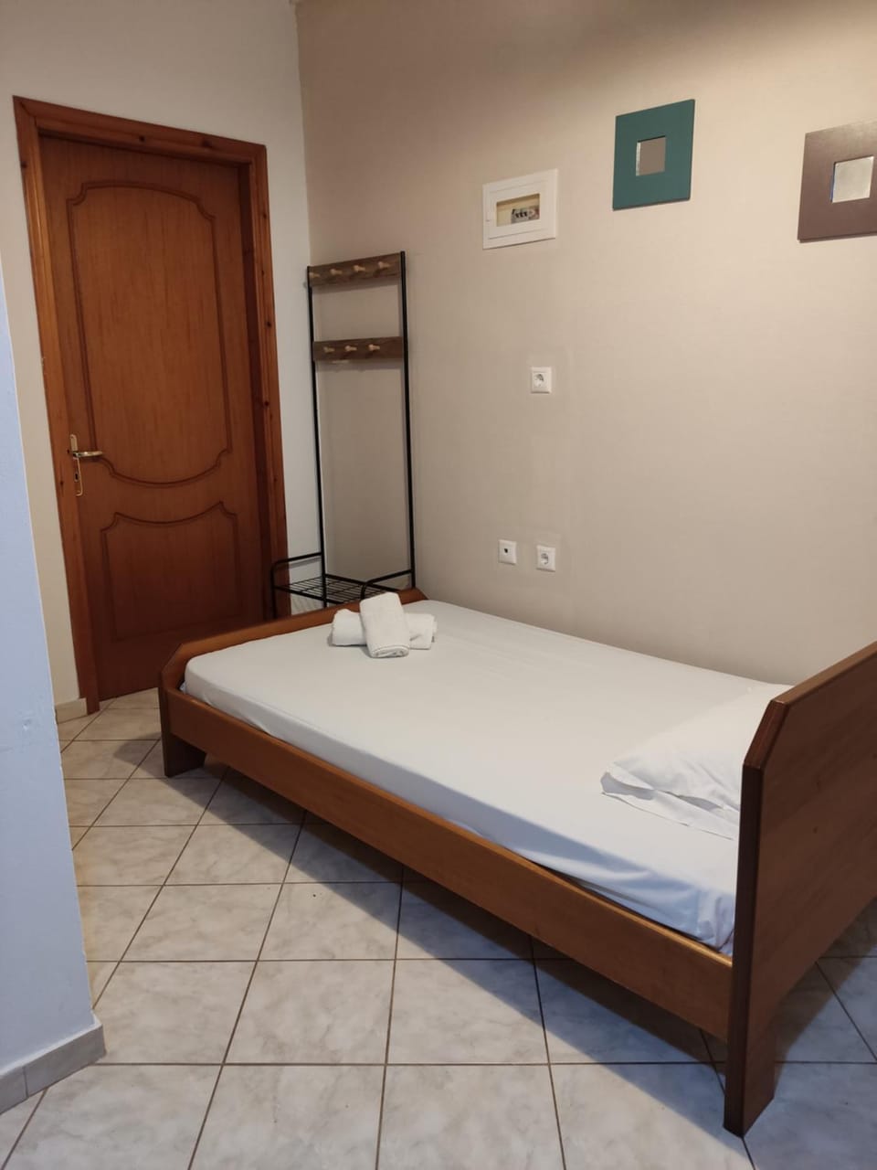 Basilis room House in Peloponnese, Western Greece and the Ionian