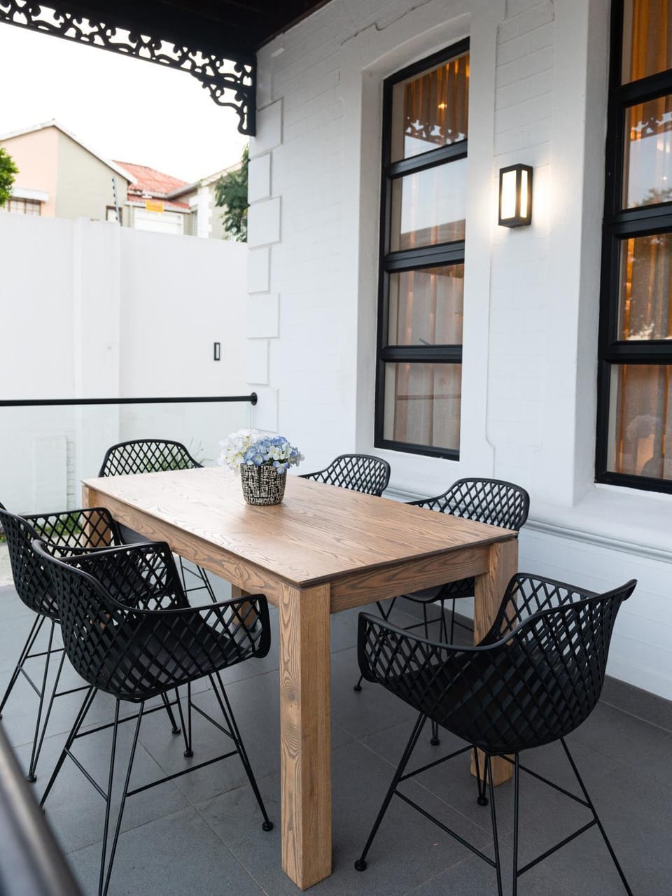 Patio, Seating area