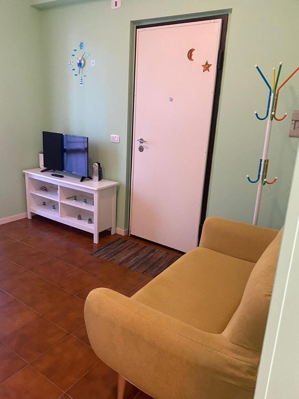 TV and multimedia, Living room, Seating area