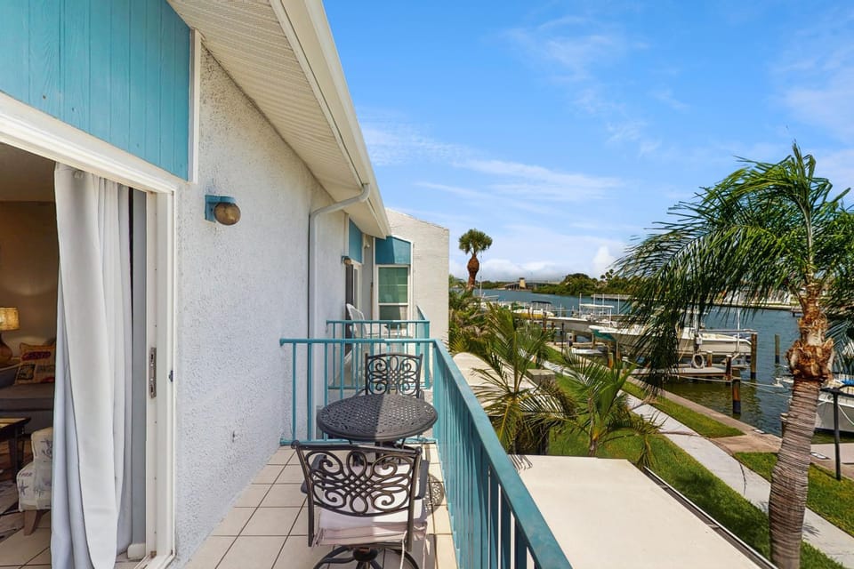 Madeira Beach Yacht Club 329H House in Madeira Beach