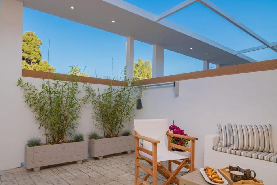 Inner courtyard view