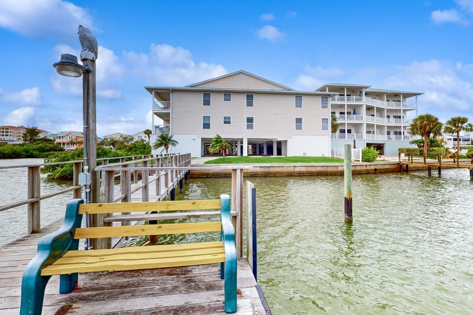 Captain's Cove 304 House in Indian Shores