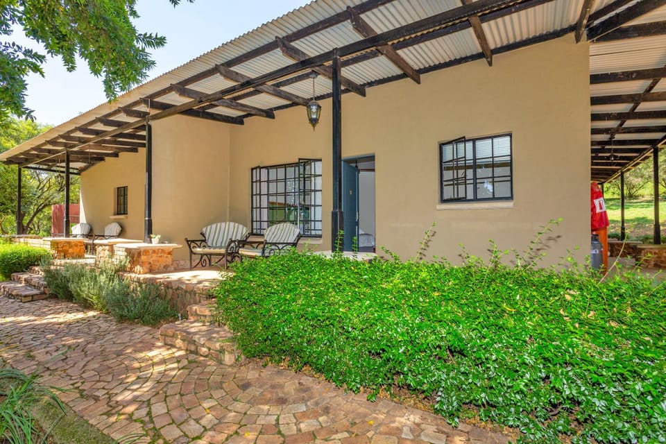 Property building, Patio, Garden, Garden view