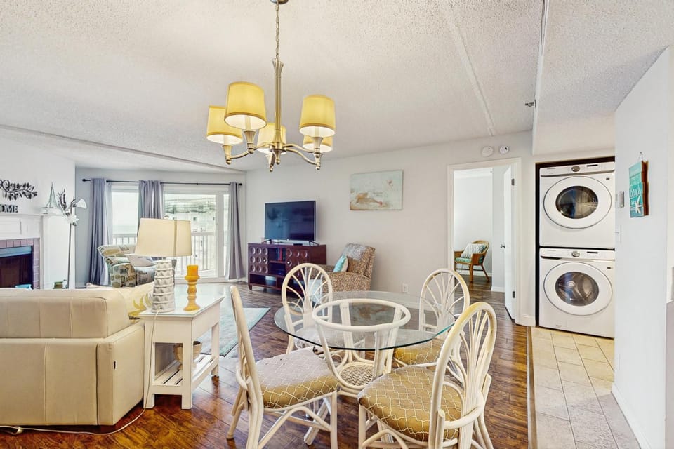 Beach Cottage 2402 House in Redington Shores