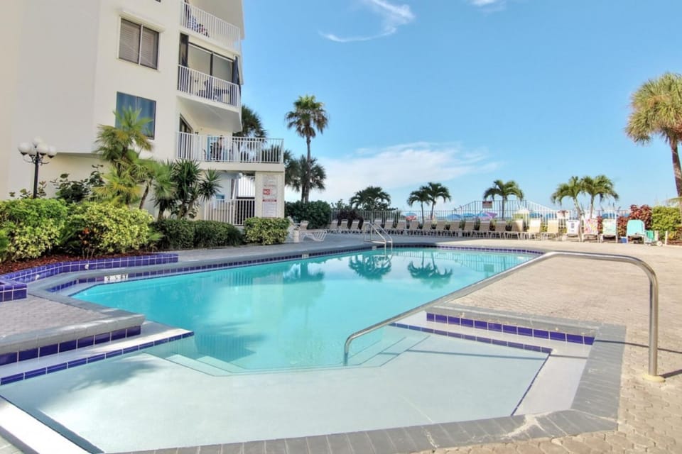 Beach Palms 404 House in Redington Shores