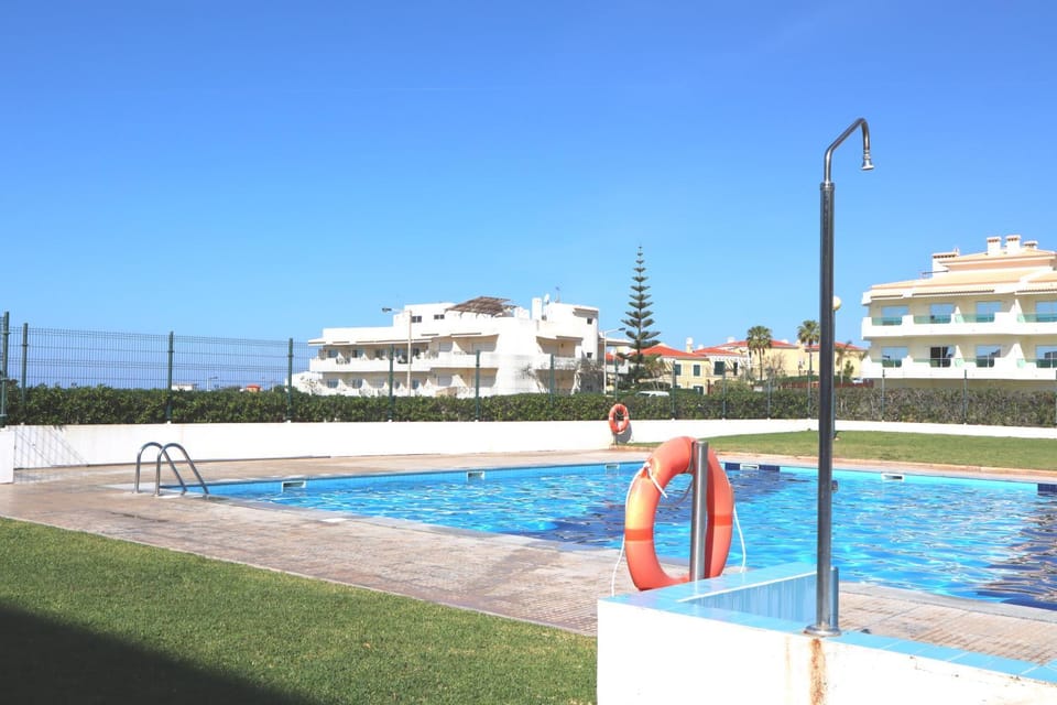 Pool view, Swimming pool, Swimming pool