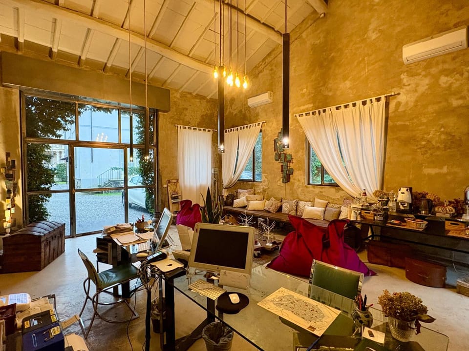 Lucca In Villa Elisa & Gentucca Bed and Breakfast in Capannori