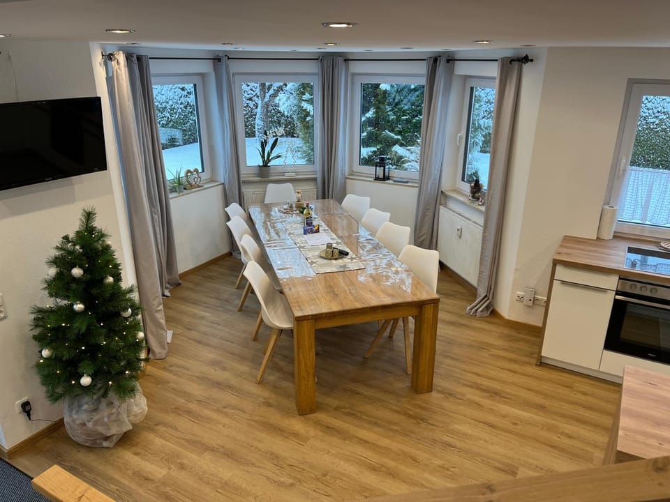 Doppelhaushälfte Zugspitzblick mit privatem Garten Apartment in Garmisch-Partenkirchen