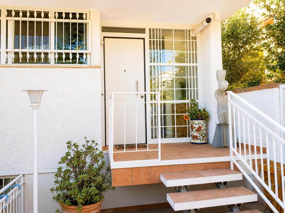 Property building, Patio