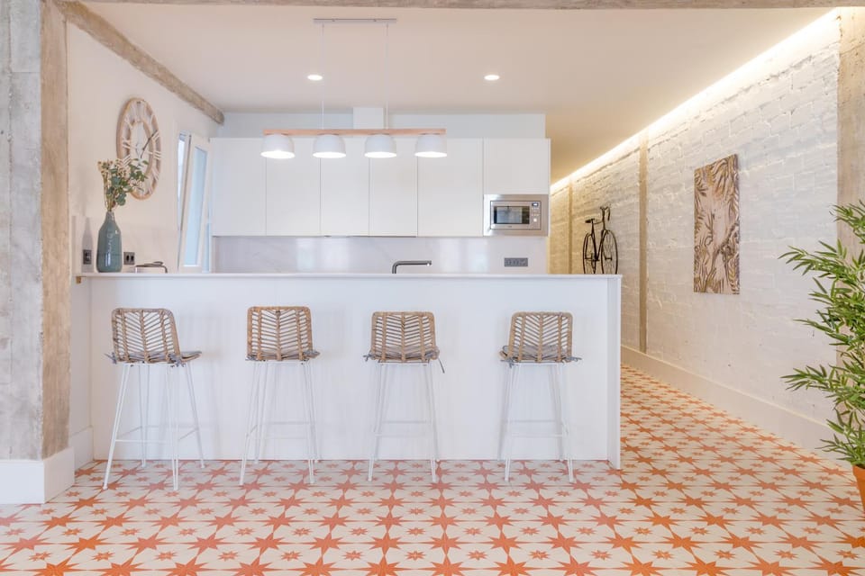 Kitchen or kitchenette, Lobby or reception
