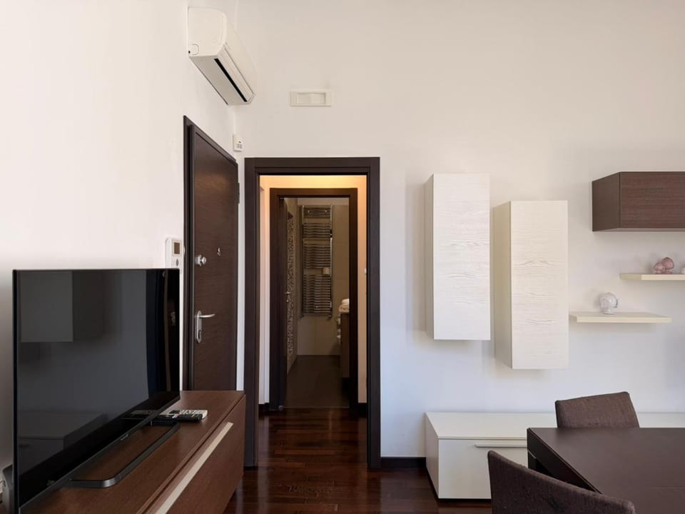 Dimora Silvia by MONHOLIDAY Apartment in Apulia