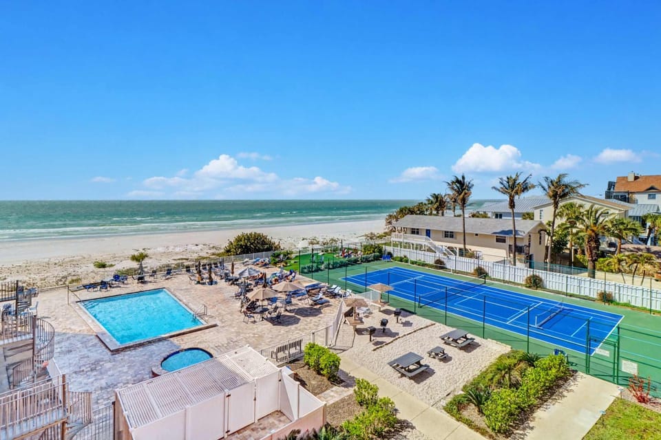 Reef Club 504 House in Indian Rocks Beach