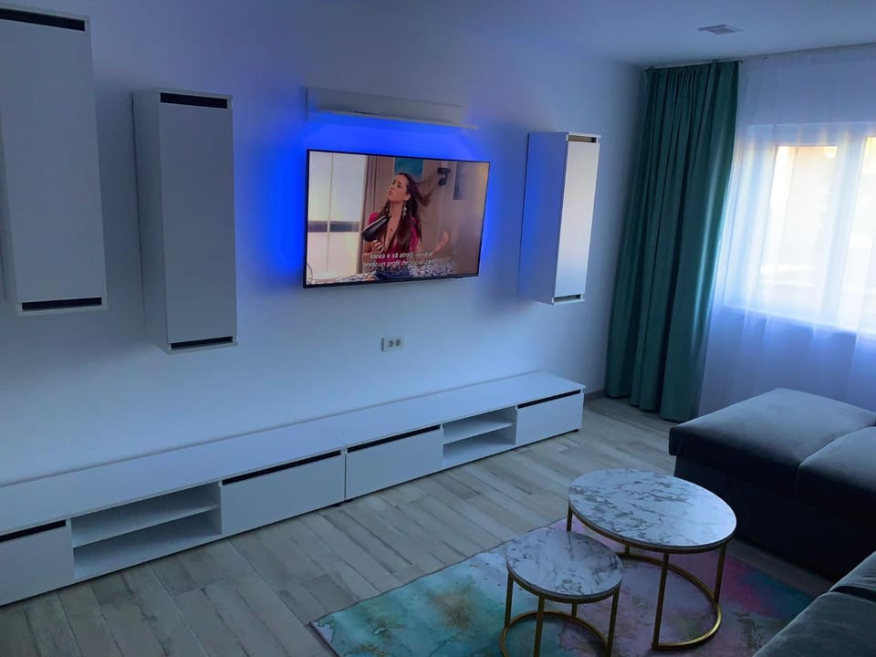 TV and multimedia, Living room