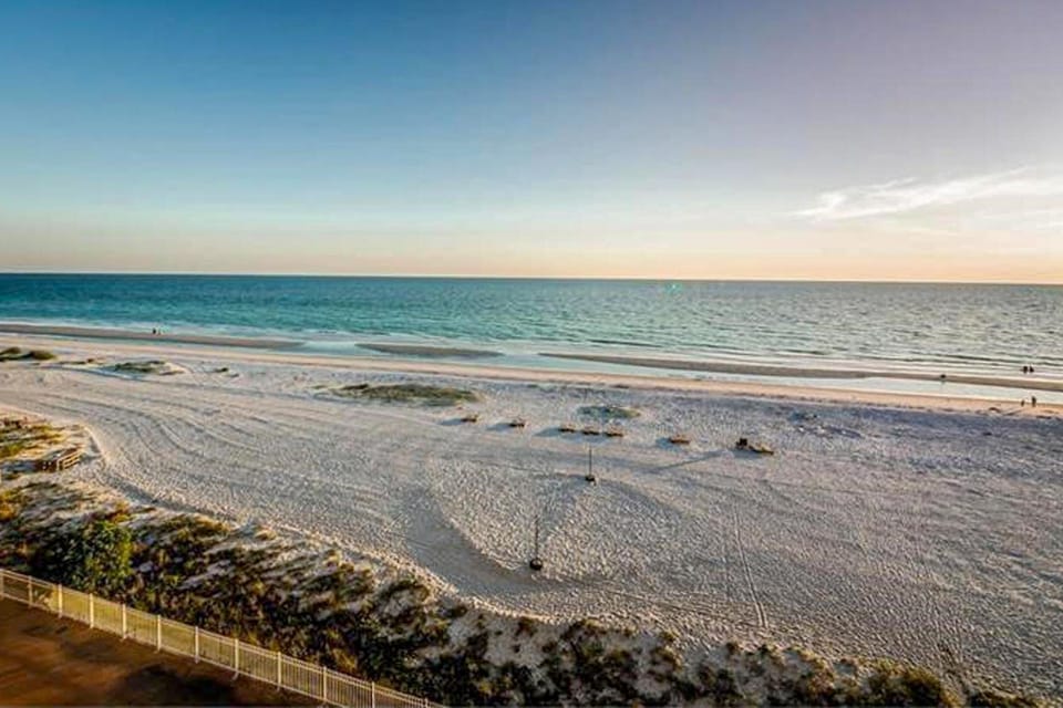 Sea Gate 308 House in Indian Shores