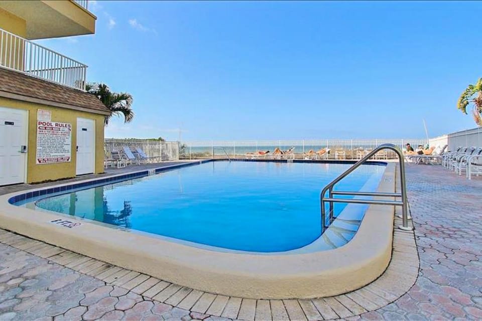 Sea Gate 308 House in Indian Shores
