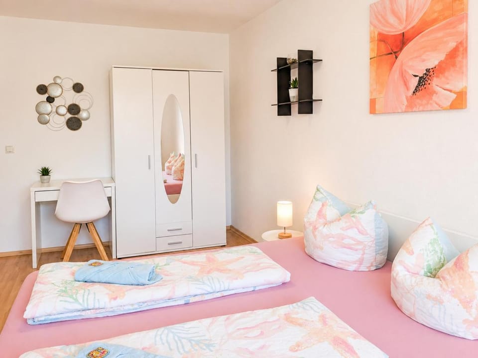 Bed, Bedroom, wardrobe