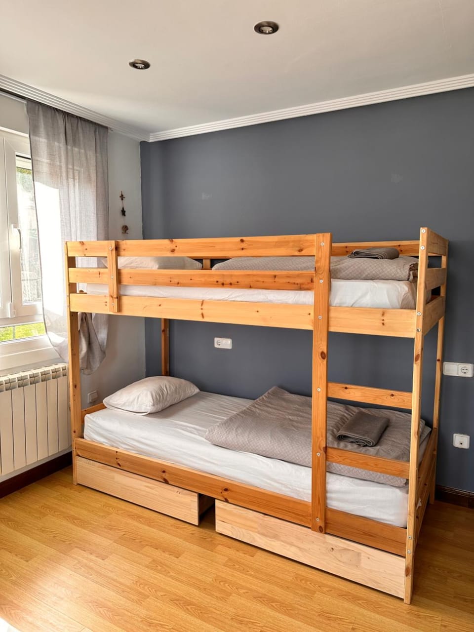 bunk bed