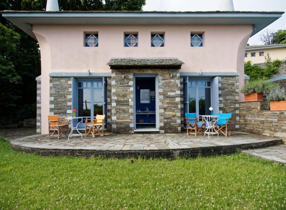 Property building, Patio