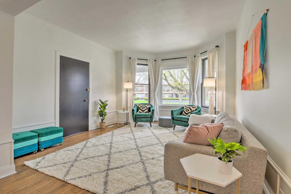 Spacious Oak Park Home, 11 Mi to Downtown Chicago! House in Oak Park