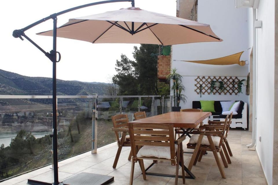 Property building, Balcony/Terrace