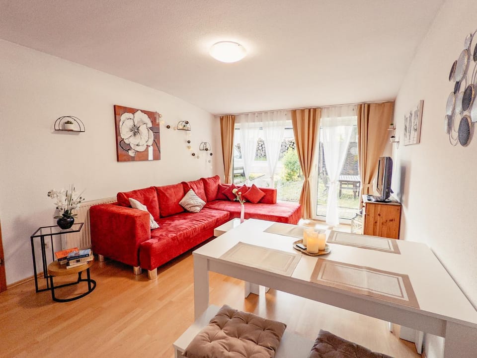 Living room, Seating area, Dining area