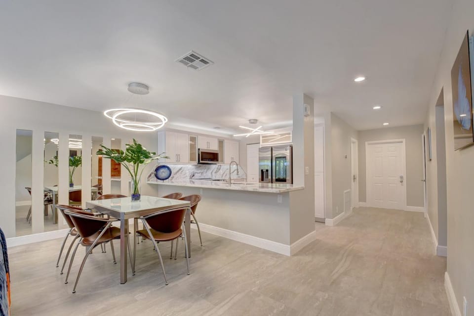 East Delray Beach Holistic Spa Resort House in Highland Beach