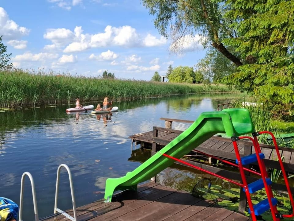 Dom nad rzeką Legą House in Poland