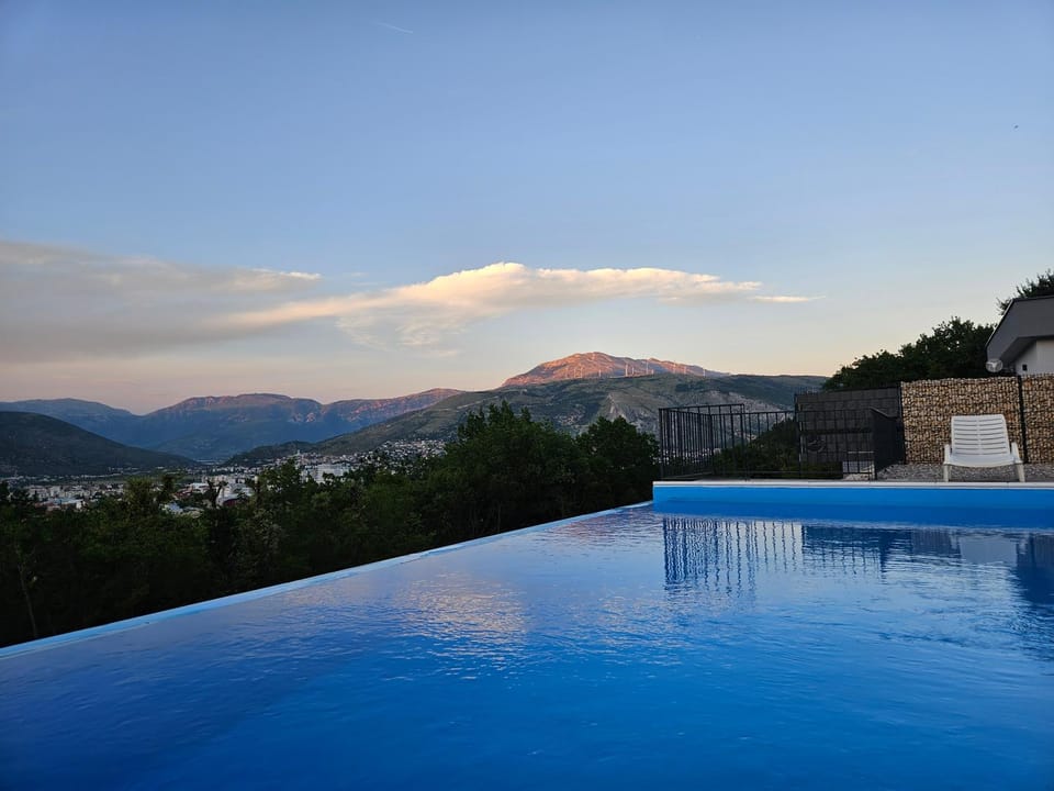 Day, Natural landscape, Mountain view, Pool view, Swimming pool