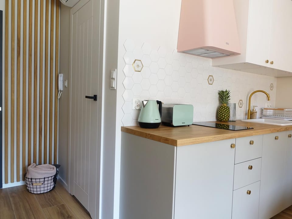 Coffee/tea facilities, Kitchen or kitchenette