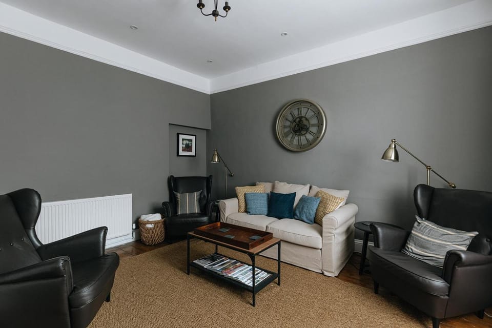 Living room, Lounge or bar, Seating area