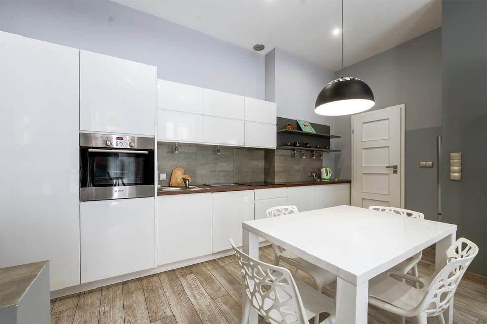 Kitchen or kitchenette, kitchen, kitchen