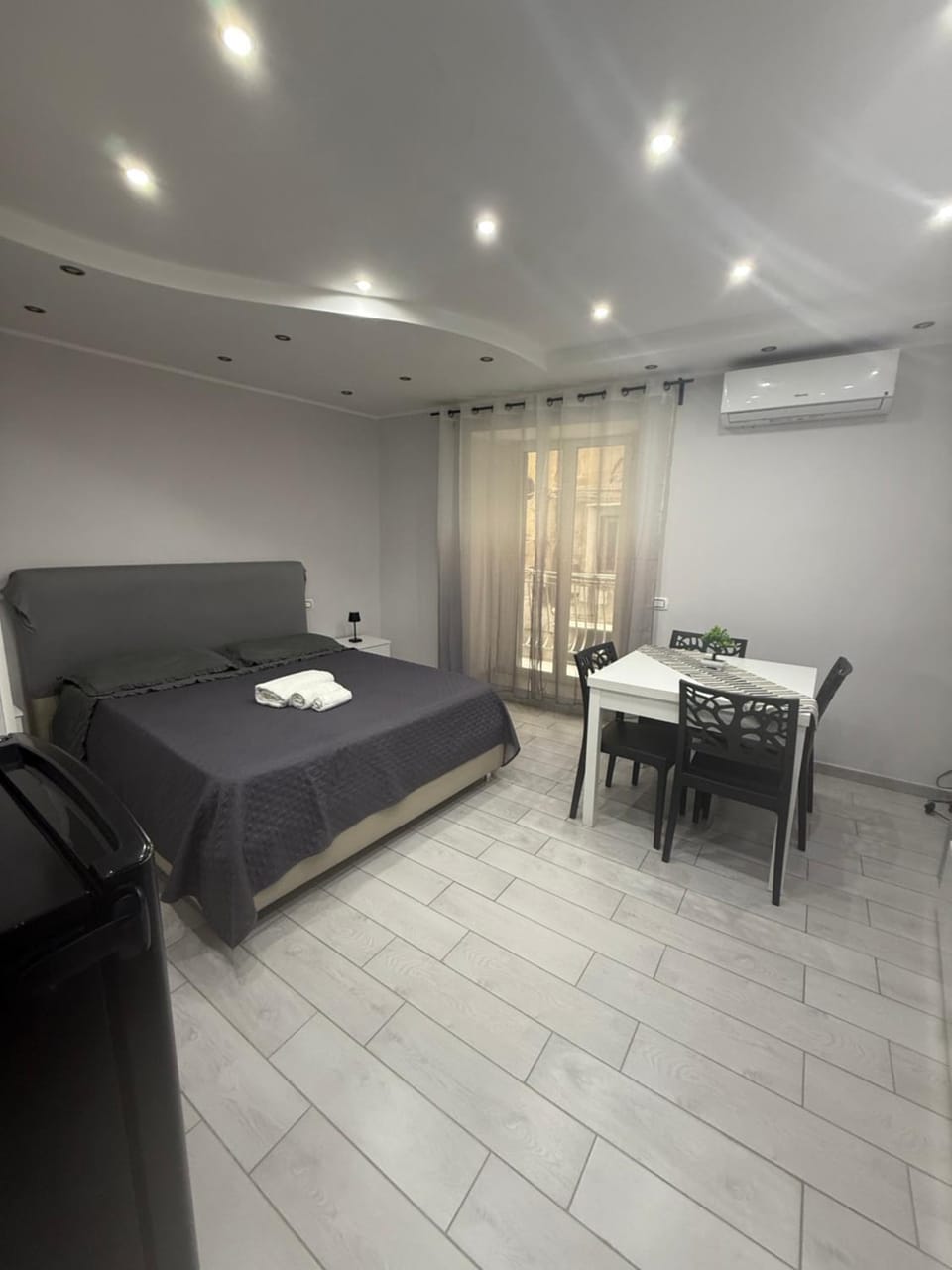 Smart’s House Deluxe Quartieri Spagnoli Apartment in Naples