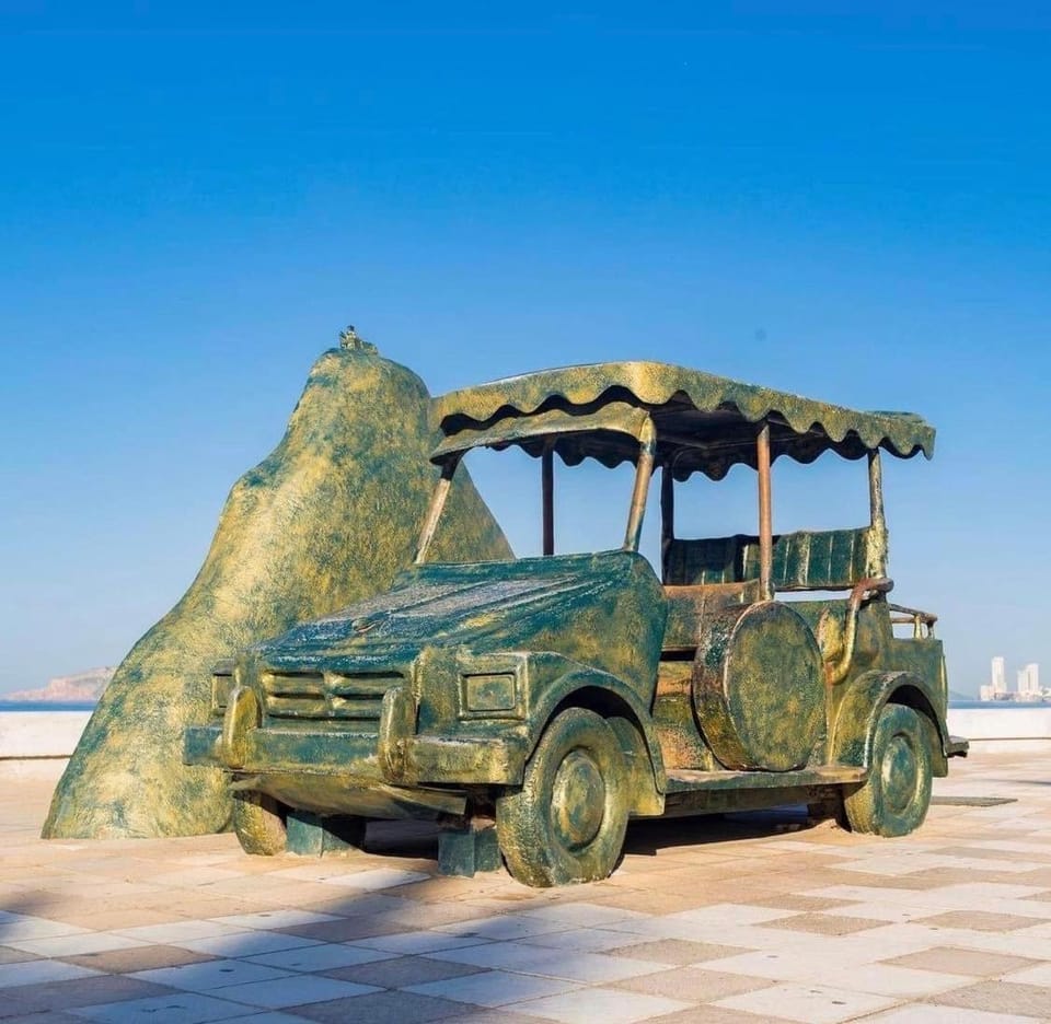 Nearby landmark, Restaurant/places to eat, Beach, Sunrise, Sunset