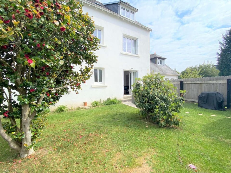 Bénodet : Appartement avec Jardin et Terrasse, Parking Gratuit, Proche Plage Apartment in Bénodet