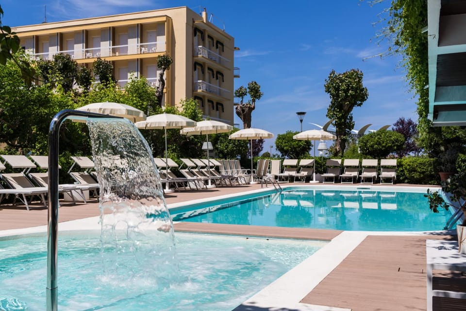 Hot Tub, Hot Tub, Swimming pool, Open Air Bath