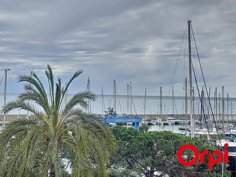 Grand appart climatisé pour 4 avec animaux admis à Menton - FR-1-647-9 Apartment in Menton
