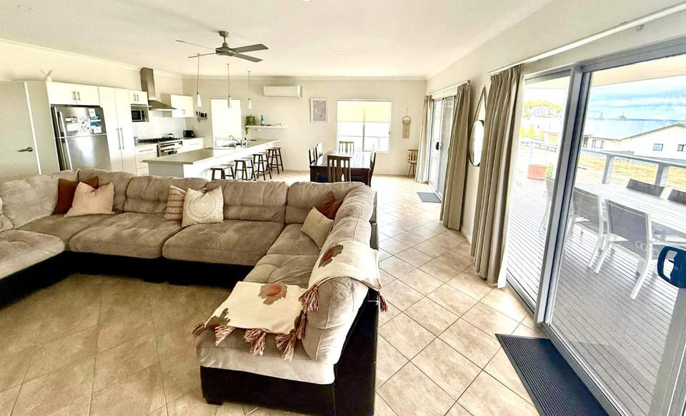 Africaine Voyage House in Kingscote