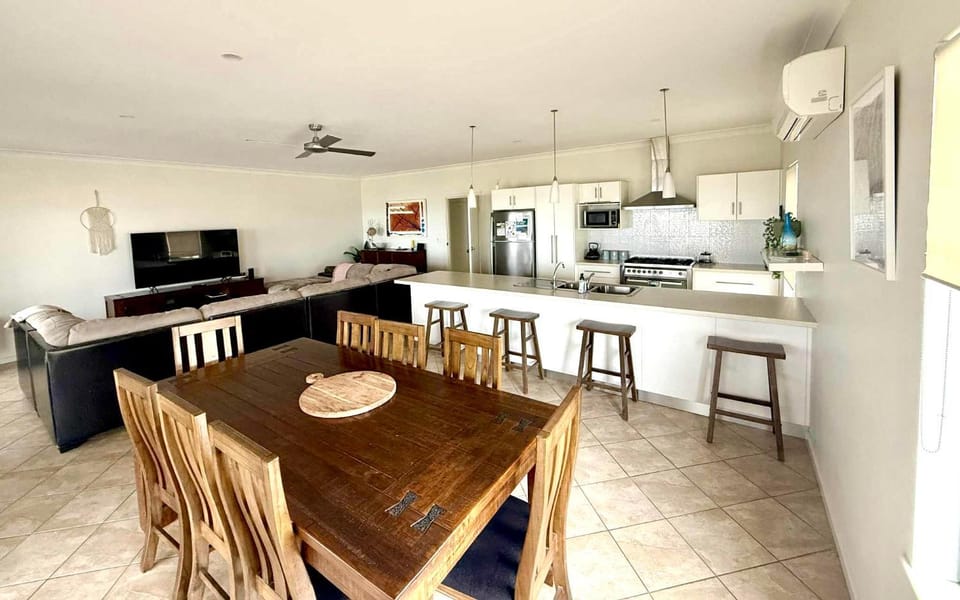 Africaine Voyage House in Kingscote